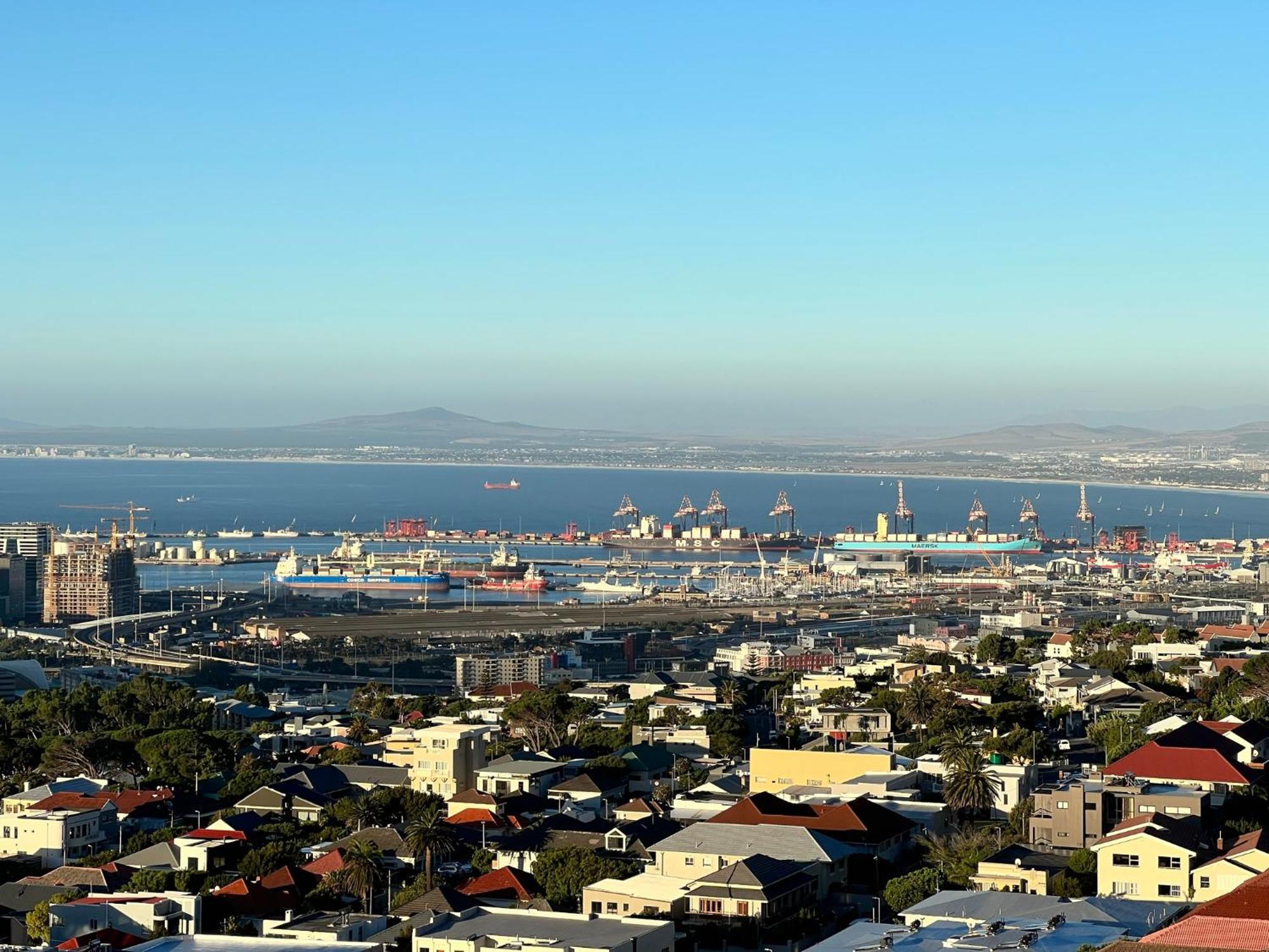 Breathtaking Views, Brand New Renovated Apartment Cape Town Exterior foto